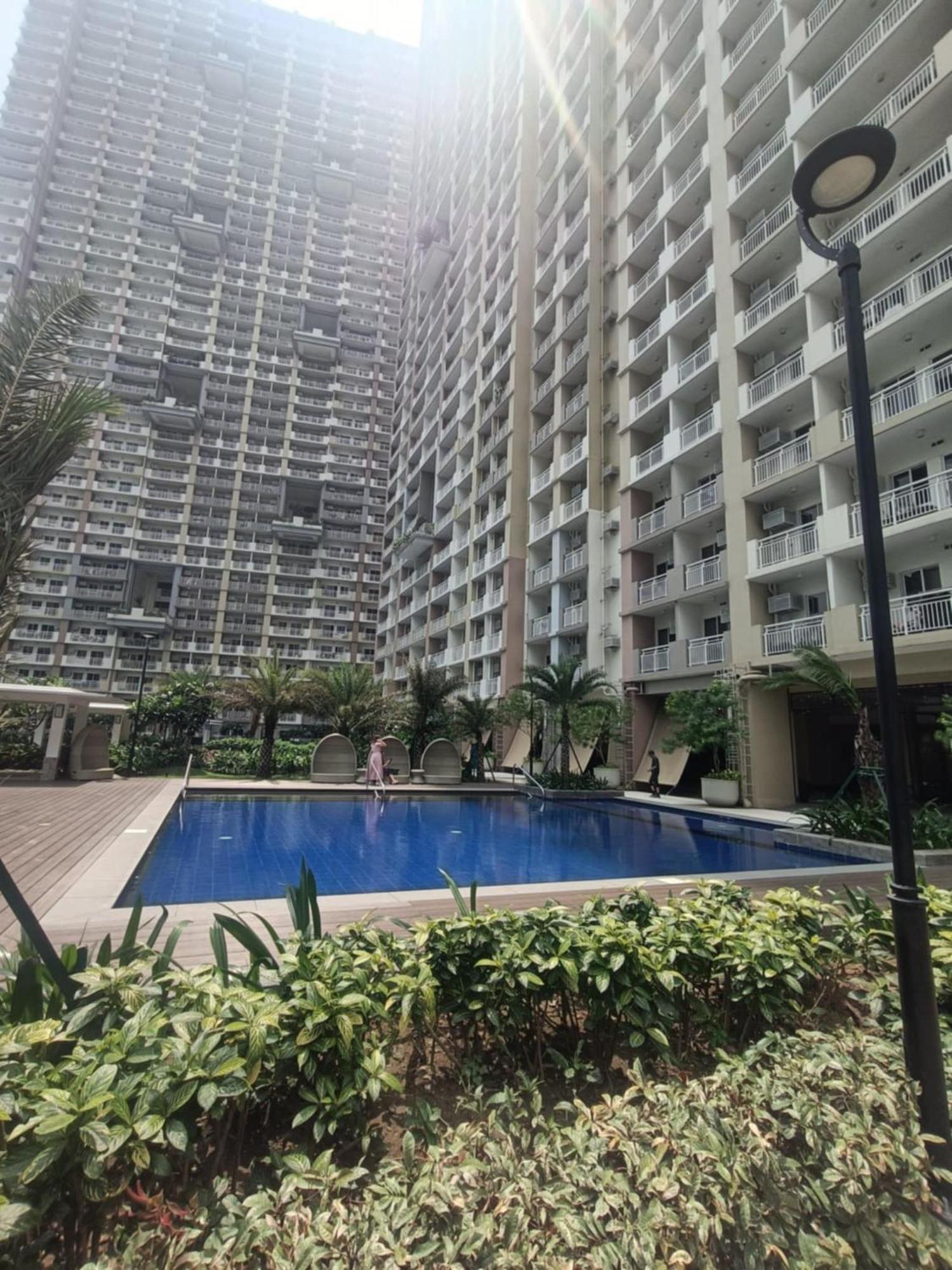 Aparthotel Infina Towers Ciudad Quezon Exterior foto