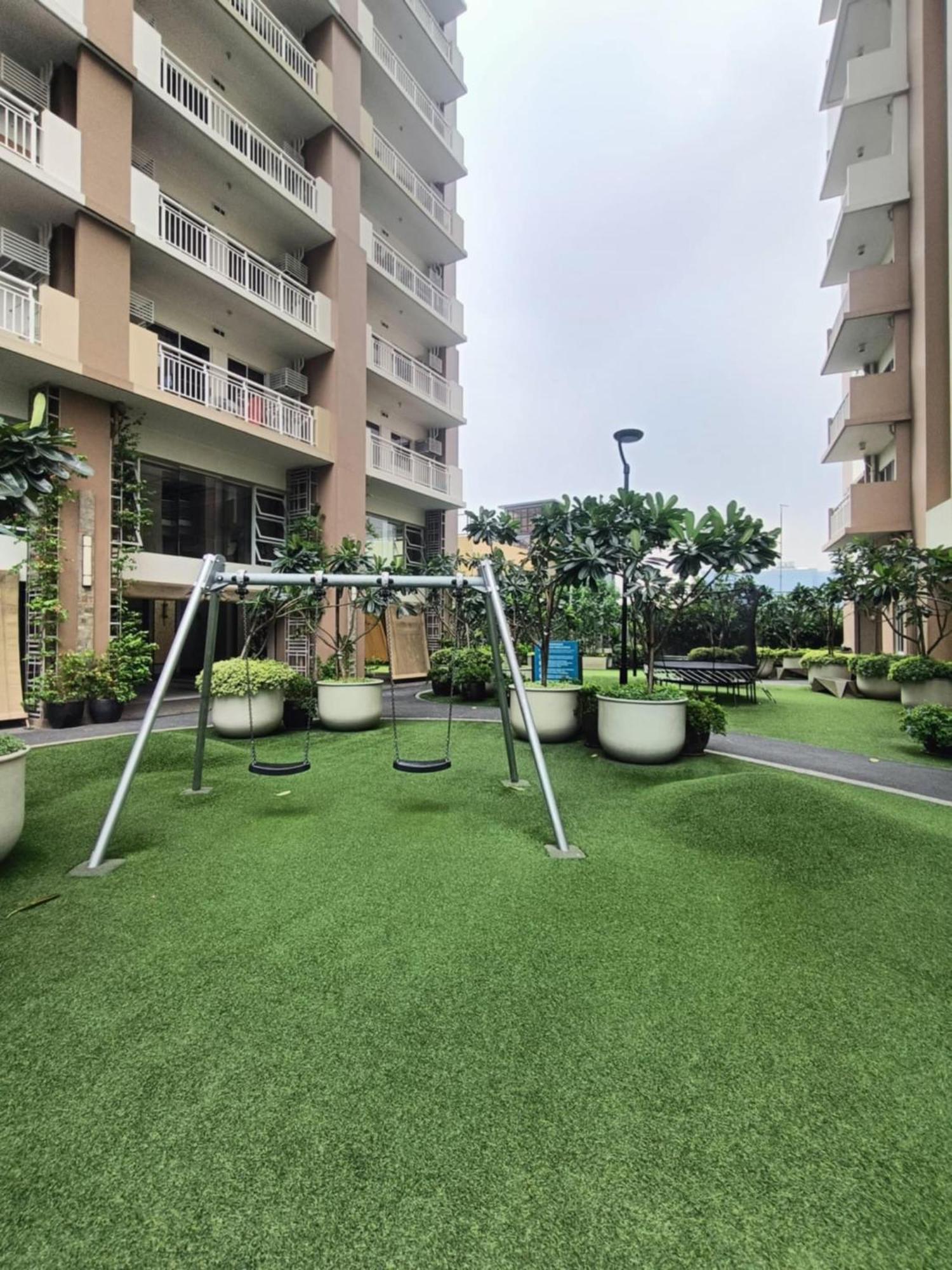 Aparthotel Infina Towers Ciudad Quezon Exterior foto